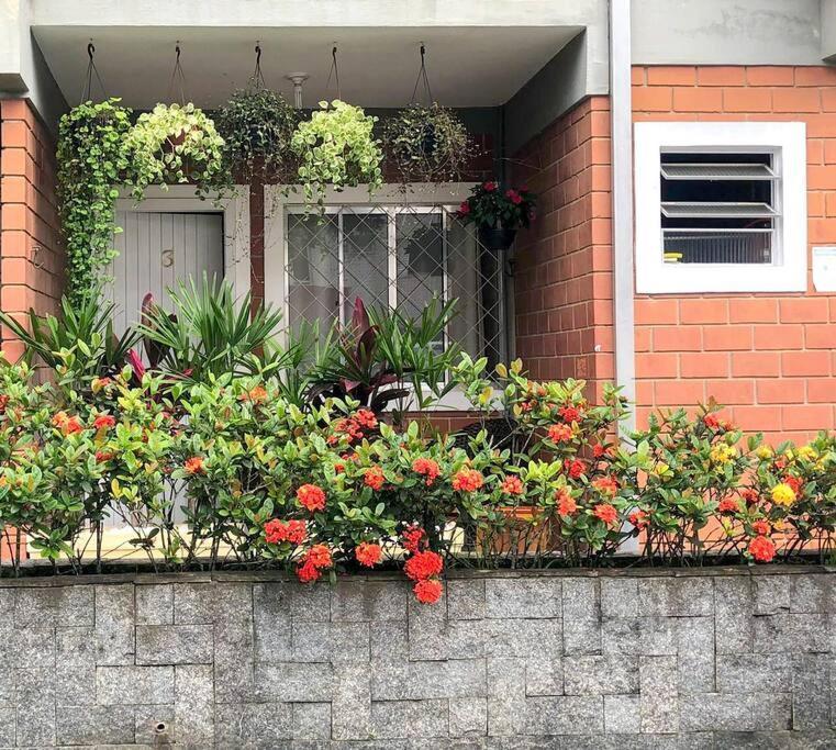 Apartamento Apartamento A 230 Mts Da Em *